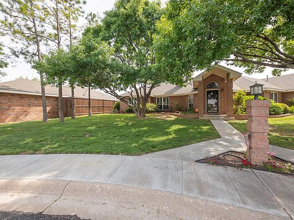 2nd image of 3711 Oakmont Dr