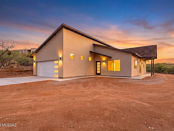 2nd image of 1229 Camino Gilberto