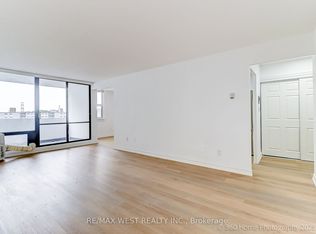 3 Massey Sq #803, Toronto, ON M4C5L5