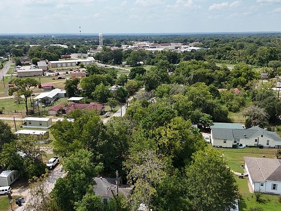 5th image of 49 N Clegg St