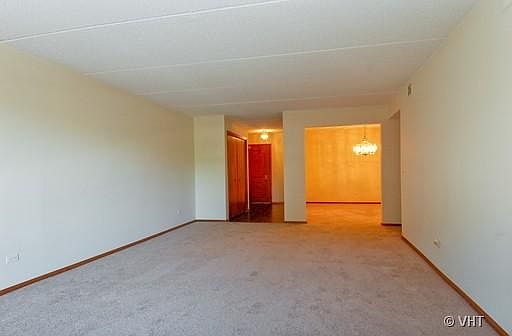 2nd image of 1595 W Ashland Ave #208