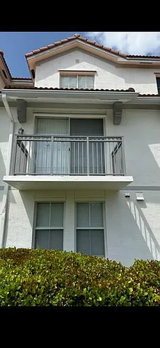 2036 Alta Meadows Ln Photo 1