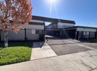 5280 N 6th St, Fresno, CA 93710