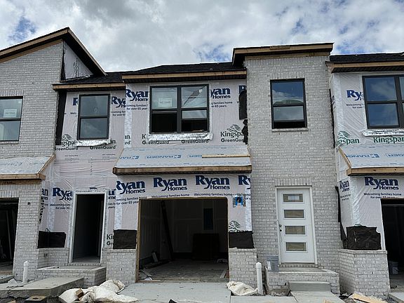 2nd image of 1097 Riverbrook Dr #264B