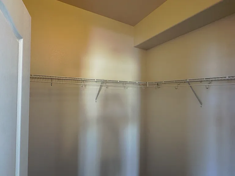 606 Leah Ln — Photo 20