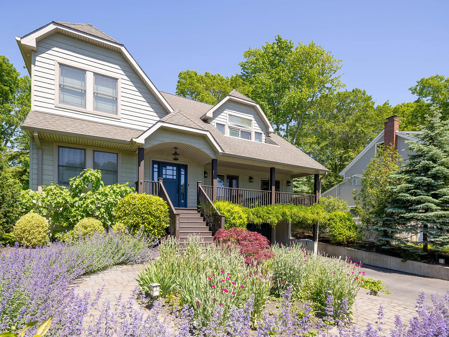 1600 Westview Drive, Mattituck, NY 11952 — Photo 2