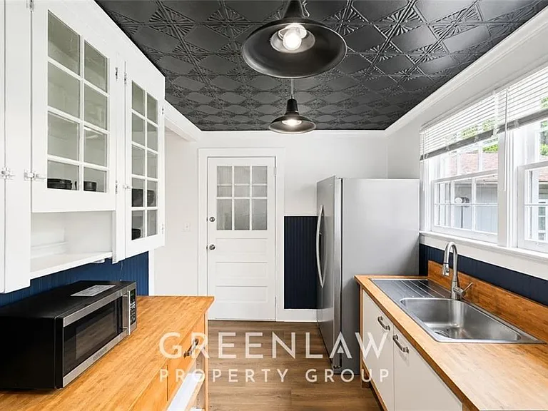 1177 Morley Ave SE — Photo 12