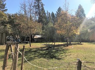 12366 E Antelope Rd, Eagle Point, OR 97524