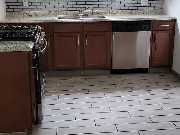 3rd image of 31 Mill St #1