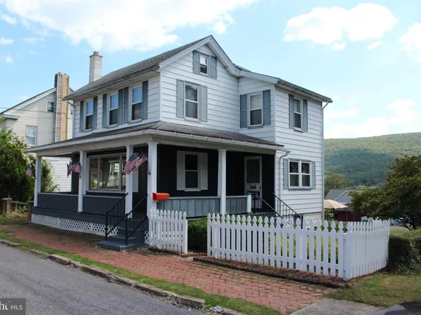 210 E Broad St, Williamstown, PA 17098