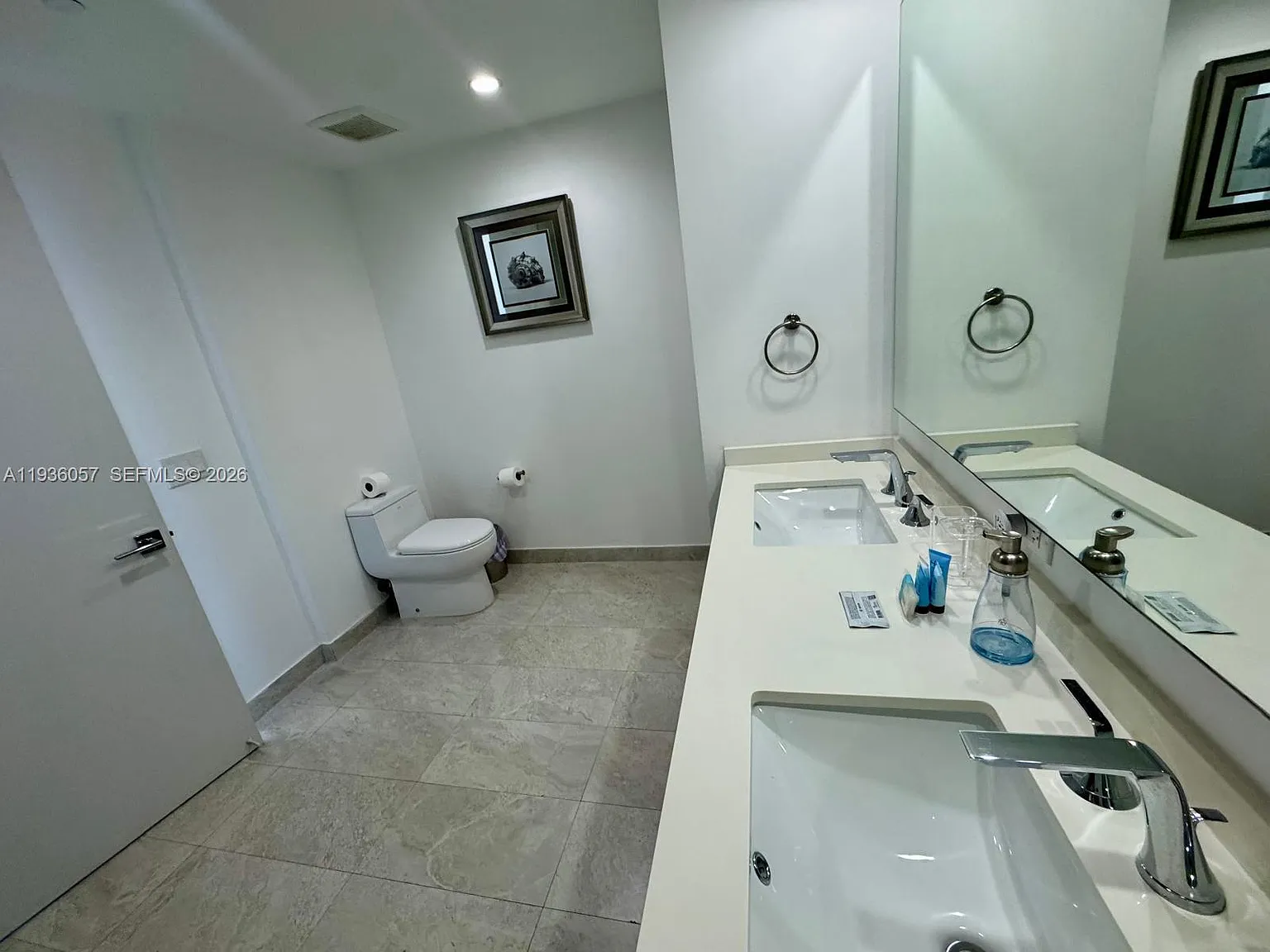 2 bed, 2.5 bath, $6,500 — Photo 3