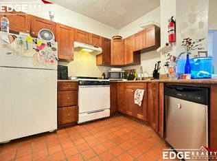 132 Amory St APT 4, Brookline, MA 02446