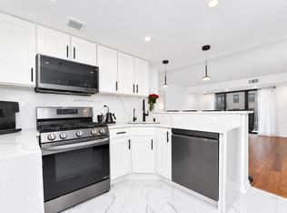 700 1st St APT 3T, Hoboken, NJ 07030