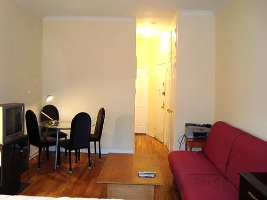 Rented by CJ Net Inc. | media 20