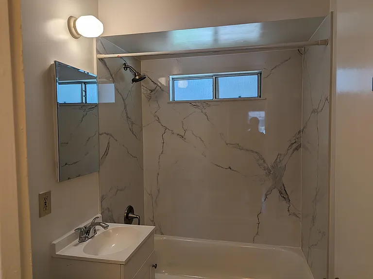 80 Lafayette Cir #2 — Photo 7