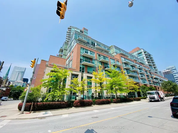 116 George St, Toronto, ON
