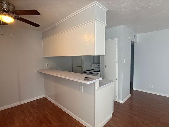 4th image of 519 Branard St APT 10