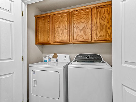4th image of 7833 Phaedra Ln