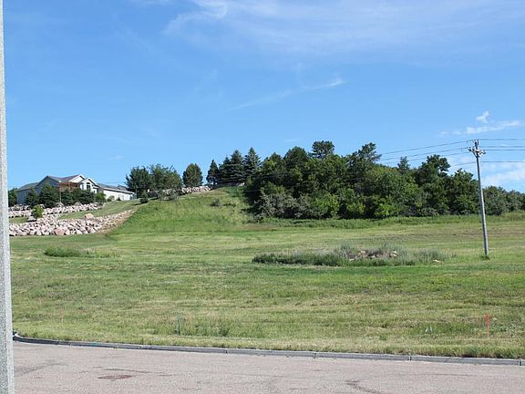 4th image of 407 Mia Ct SE