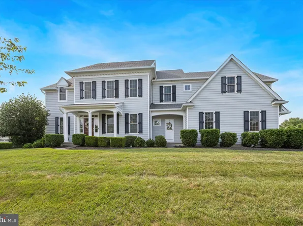 31 Edgehill Ln, Collegeville, PA 19426