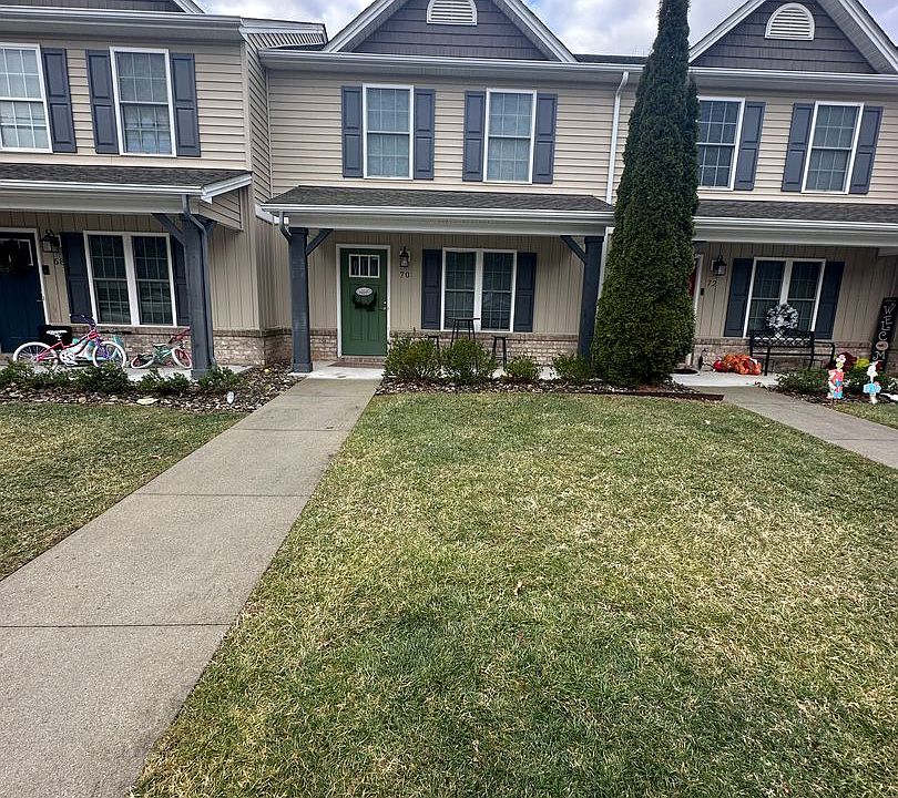 1st image of 70 Gloucester Dr