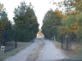 410 Raymond Tharrington Rd, Louisburg, NC 27549