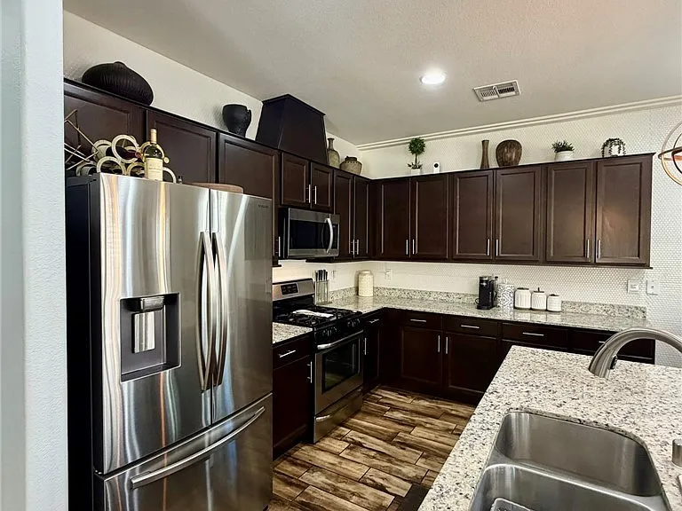 7170 Steubling Glen St — Photo 15