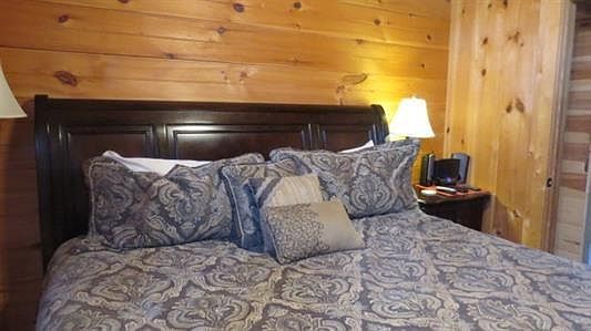 3rd image of 79 Cedar Date Ln