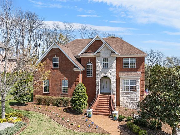 3rd image of 1813 Turner Dr