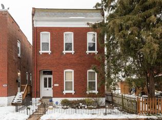 7122 Virginia Ave, Saint Louis, MO 63111