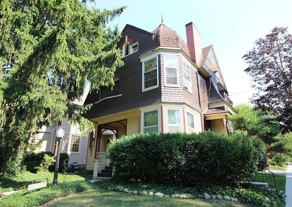 1st image of 56 Union Ave SE