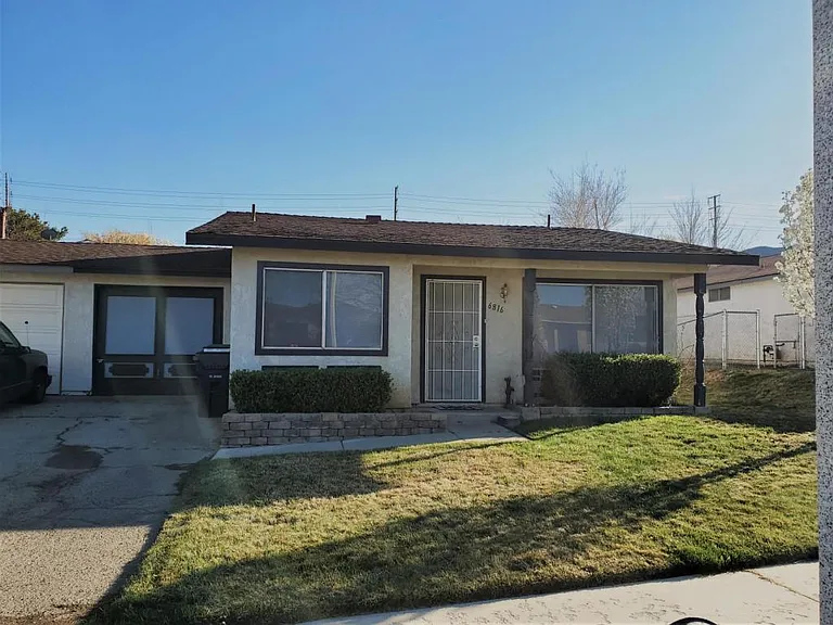 6816 Hemp Ct — Photo 1