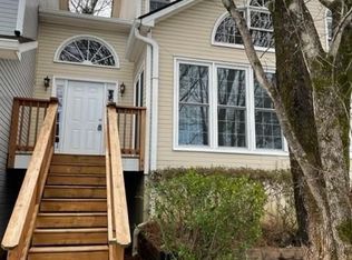 1690 Paddlewheel Dr, Marietta, GA 30062