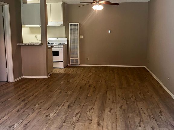 2nd image of 11840 Chandler Blvd APT 106