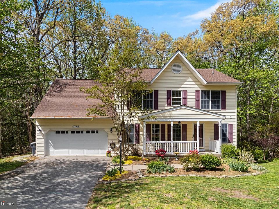 1st image of 23223 Sassafras Ln