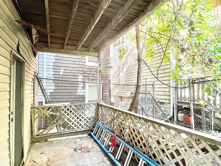 36 Calumet St #1 — Photo 8