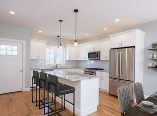 3 Currier Rd #3, Middleton, MA 01949