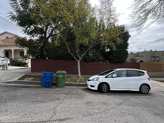 2nd image of 708 N Dillon St #6