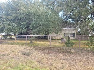 5818 High Way #90A, Seguin, TX 78155