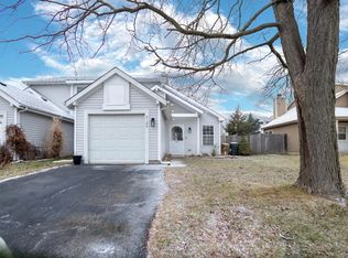 2120 Brittany Ct, Glendale Heights, IL 60139