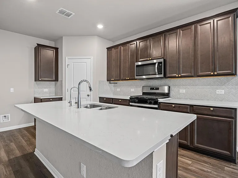 1649 Settlers Glen Dr — Photo 6