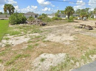 190 Blackstone Dr #19, Fort Myers, FL 33913