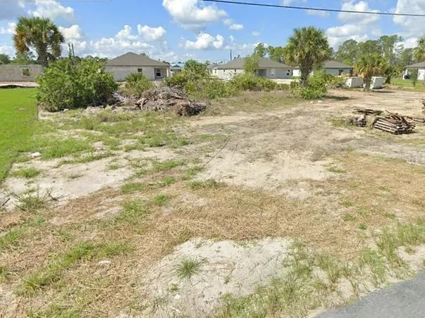 190 Blackstone Dr #19, Fort Myers, FL 33913