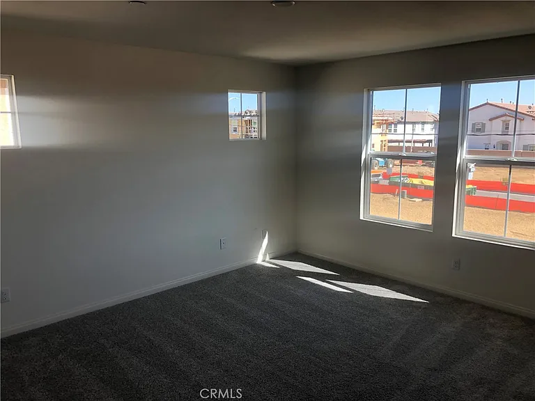 41957 Zafra St — Photo 16