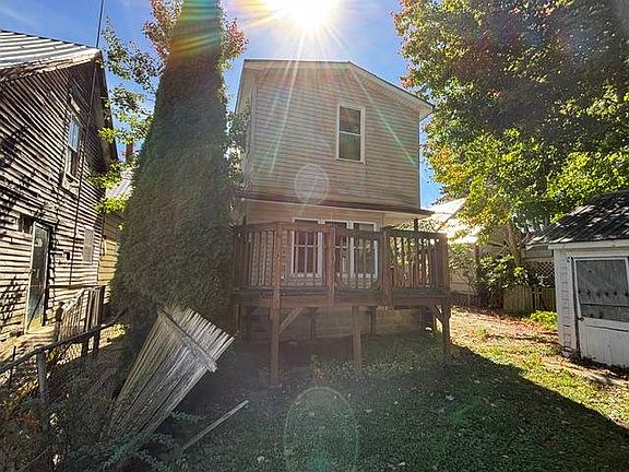 4th image of 259 Lincoln St