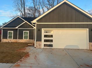 2808 Spring St, Dacula, GA 30019