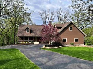 19-67 Edgewood Ct, Lanark, IL 61046