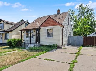 1423 Cicotte Ave, Lincoln Park, MI 48146
