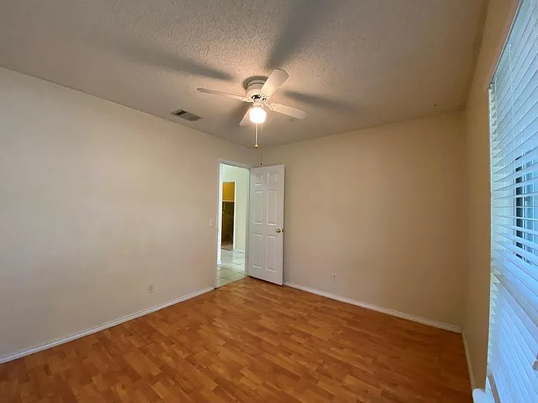 1903 Balsam Way — Photo 15