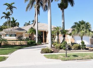 4936 Bocaire Blvd, Boca Raton, FL 33487